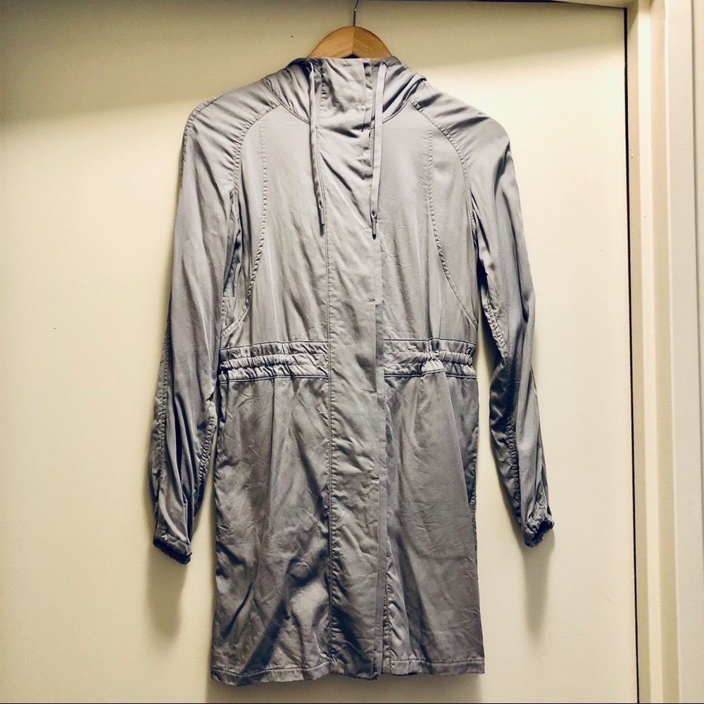 Lululemon Women’s Spring jacket